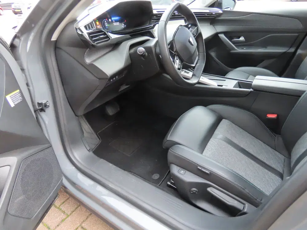 Peugeot 408 1.6 HYbrid 180 PK Allure Camera 360 Adap C uit 2024, foto 7
