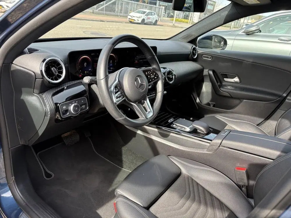 Mercedes-Benz A-Klasse 250 e Premium uit 2022, foto 10