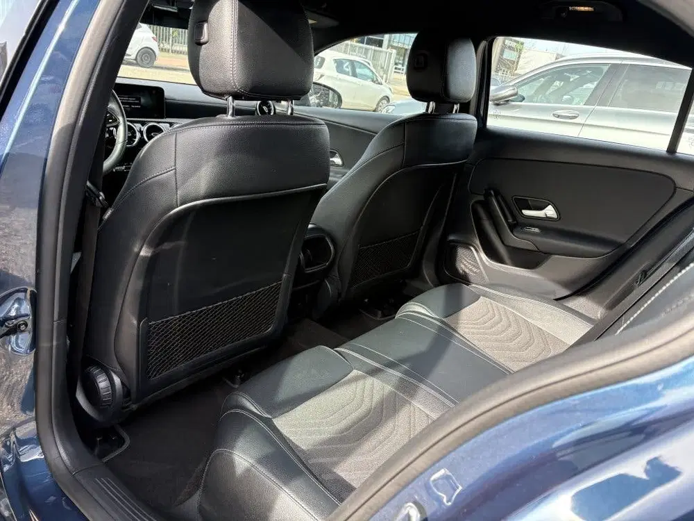 Mercedes-Benz A-Klasse 250 e Premium uit 2022, foto 12