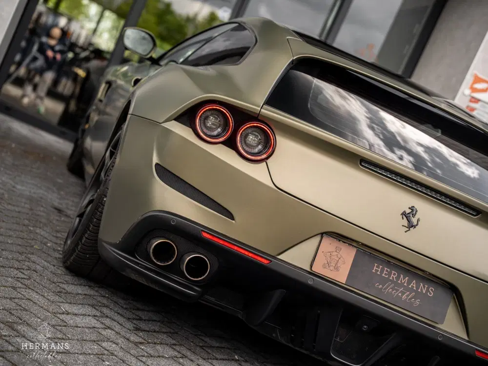 Ferrari GTC4 Lusso T 3.9 V8 uit 2020, foto 10