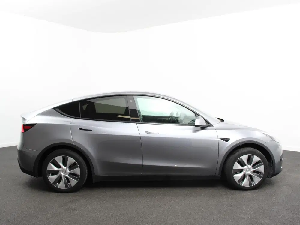 Tesla Model Y Long Range AWD 75 kWh SOH 93% Climate cont uit 2024, foto 8