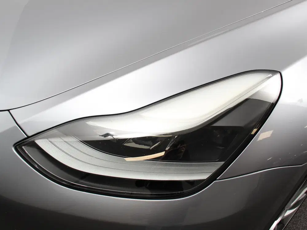 Tesla Model Y Long Range AWD 75 kWh SOH 93% Climate cont uit 2024, foto 9
