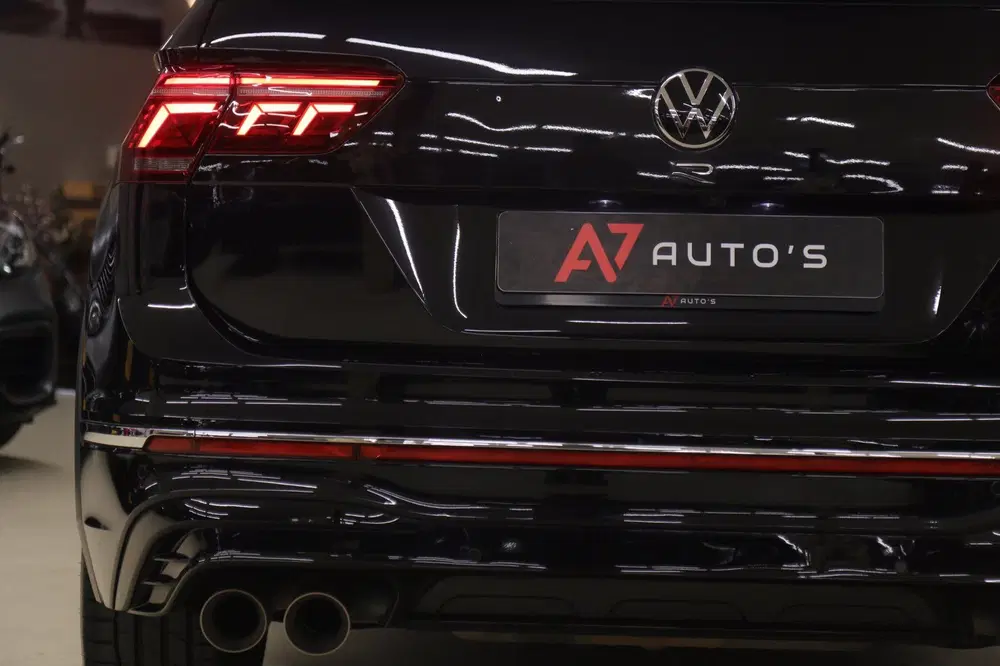 Volkswagen Tiguan 2.0 TSI R 75 Edition 4Motion PANO uit 2022, foto 11