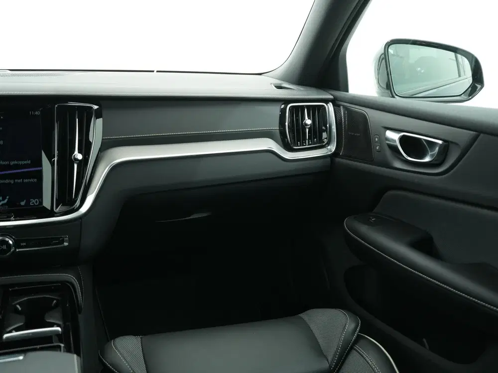 Volvo S60 2.0 RECHARGE T6 350PK AWD R-DESIGN AUT8 uit 2022, foto 15
