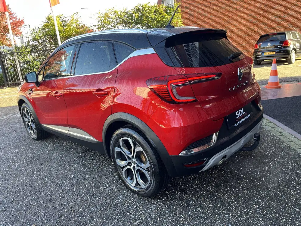 Renault Captur 1.3 TCe 130 Intens uit 2020, foto 4