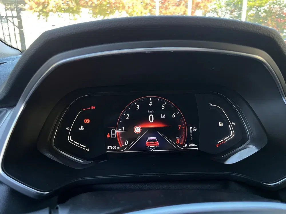Renault Captur 1.3 TCe 130 Intens uit 2020, foto 6