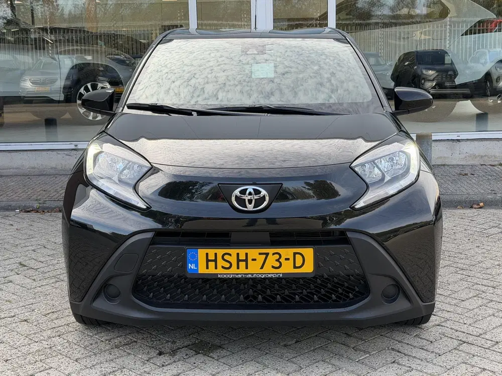 Toyota Aygo X 1.0 VVT-i MT Play uit 2025, foto 2