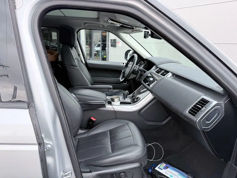 Land Rover Range Rover Sport 2.0 P400e HSE Dynamic Pano uit 2019, foto 6