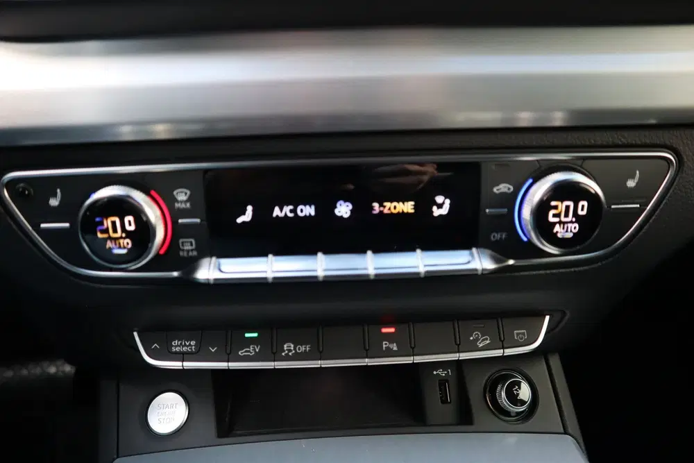 Audi Q5 50 TFSI e quattro S edition Luchtvering Vi uit 2020, foto 15
