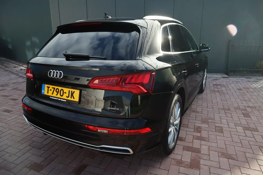 Audi Q5 50 TFSI e quattro S edition Luchtvering Vi uit 2020, foto 5