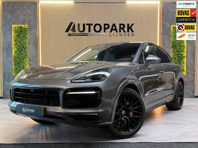 Porsche Cayenne Cayenne Coupé 3.0 E-Hybrid PANO uit 2020