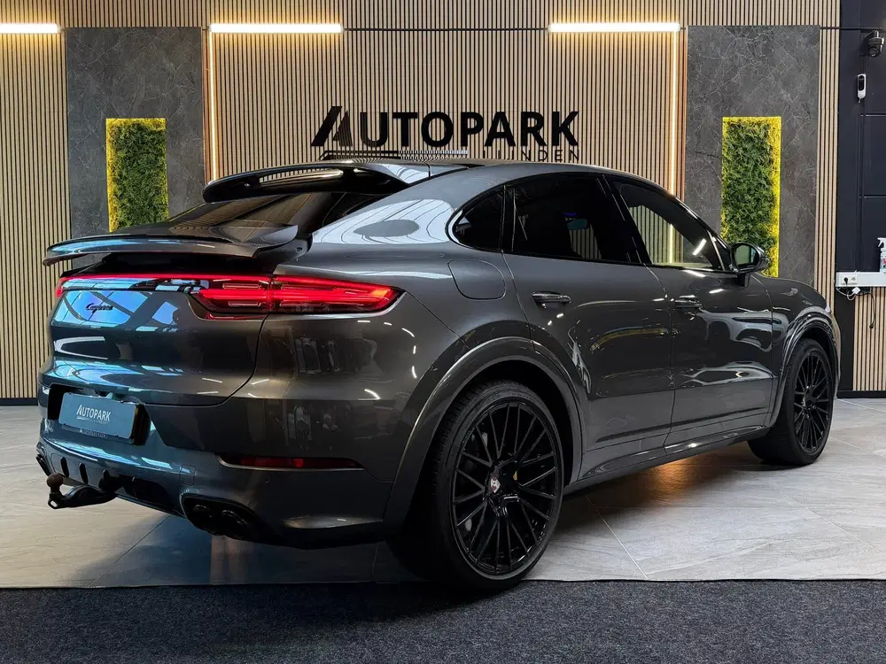 Porsche Cayenne Cayenne Coupé 3.0 E-Hybrid PANO uit 2020, foto 5