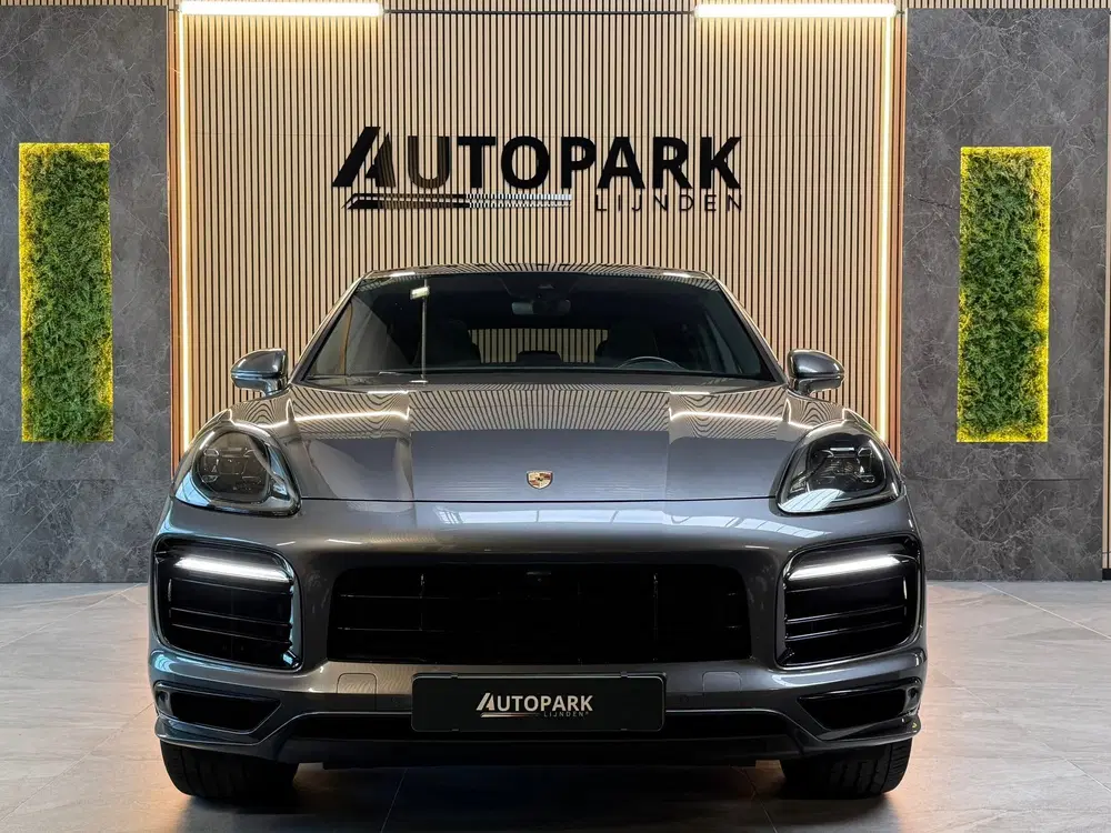 Porsche Cayenne Cayenne Coupé 3.0 E-Hybrid PANO uit 2020, foto 8