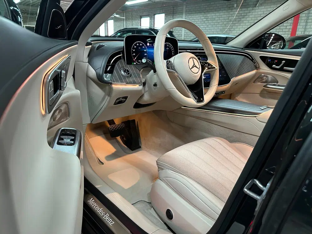 Mercedes-Benz E-Klasse e Exclusive Line uit 2024, foto 13