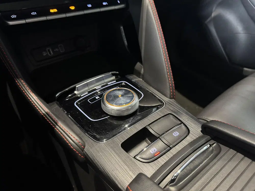 MG ZS Standard Range Luxury 50 kWh uit 2022, foto 10