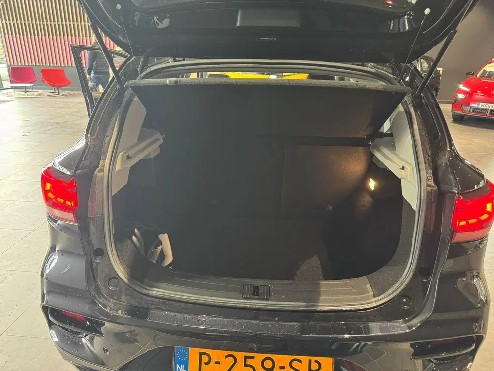 MG ZS Standard Range Luxury 50 kWh uit 2022, foto 5