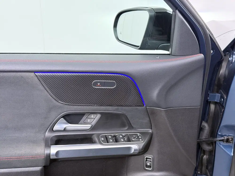 Mercedes-Benz GLB 200 AMG Line uit 2021, foto 13