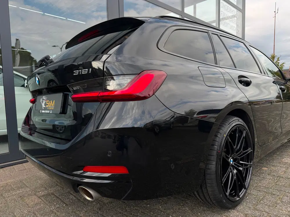 BMW 3-serie 318i CarPlay uit 2024, foto 5
