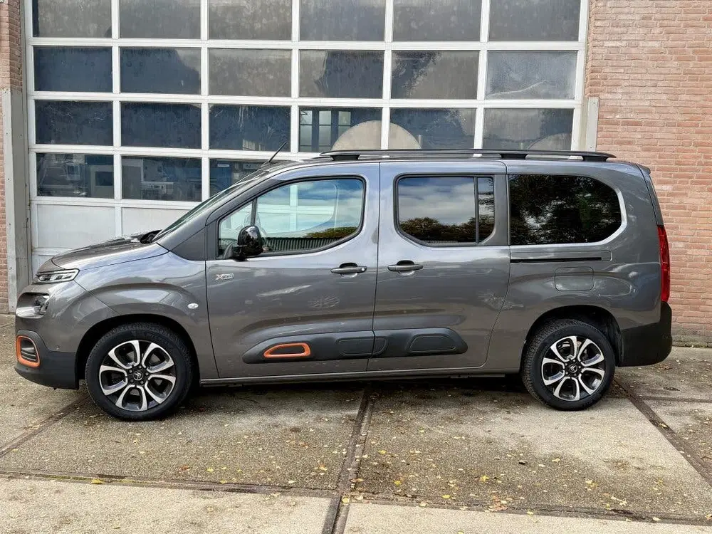Citroën Berlingo Citroen Berlingo XL 1.2 130PK Shine XTR 7p uit 2020, foto 13