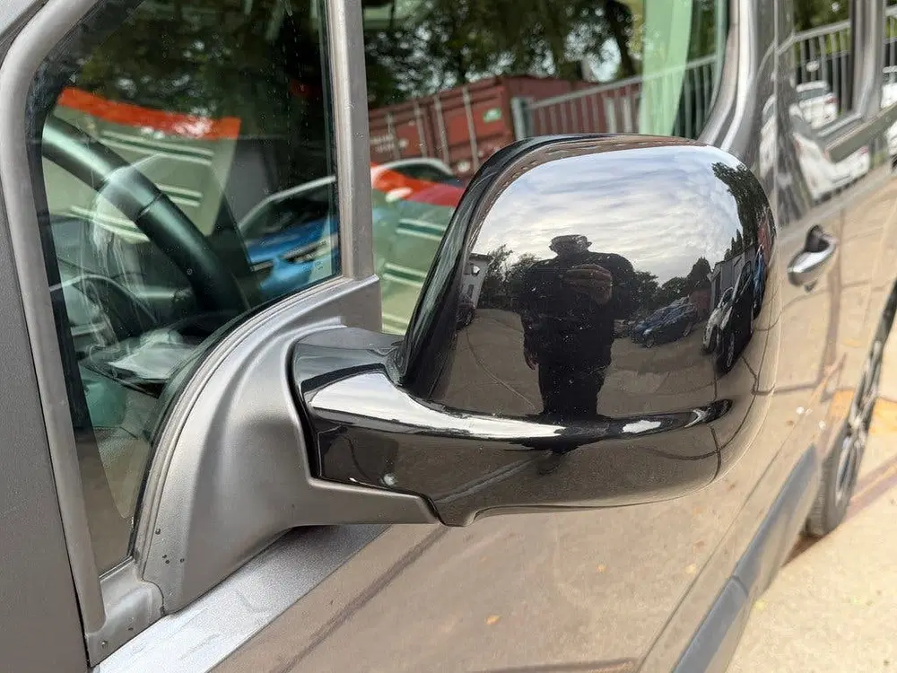 Citroën Berlingo Citroen Berlingo XL 1.2 130PK Shine XTR 7p uit 2020, foto 15