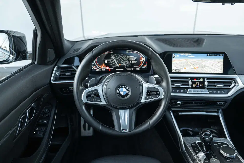 BMW 3-serie 318i High Executive M Sport Automaat uit 2021, foto 11