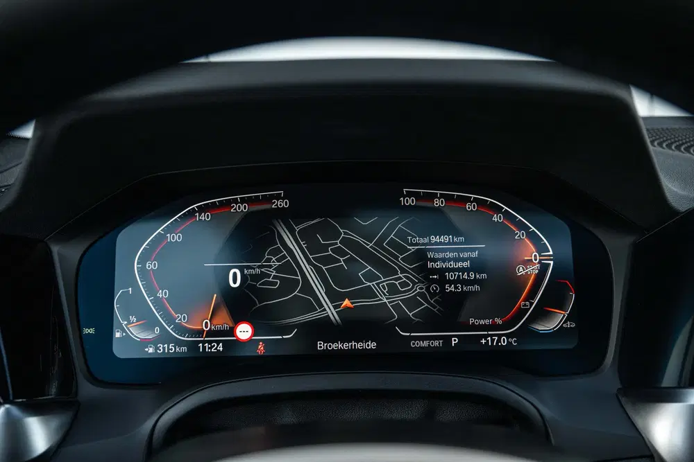 BMW 3-serie 318i High Executive M Sport Automaat uit 2021, foto 13