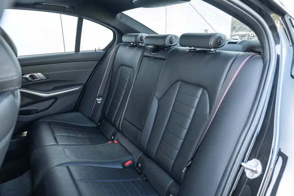 BMW 3-serie 318i High Executive M Sport Automaat uit 2021, foto 5