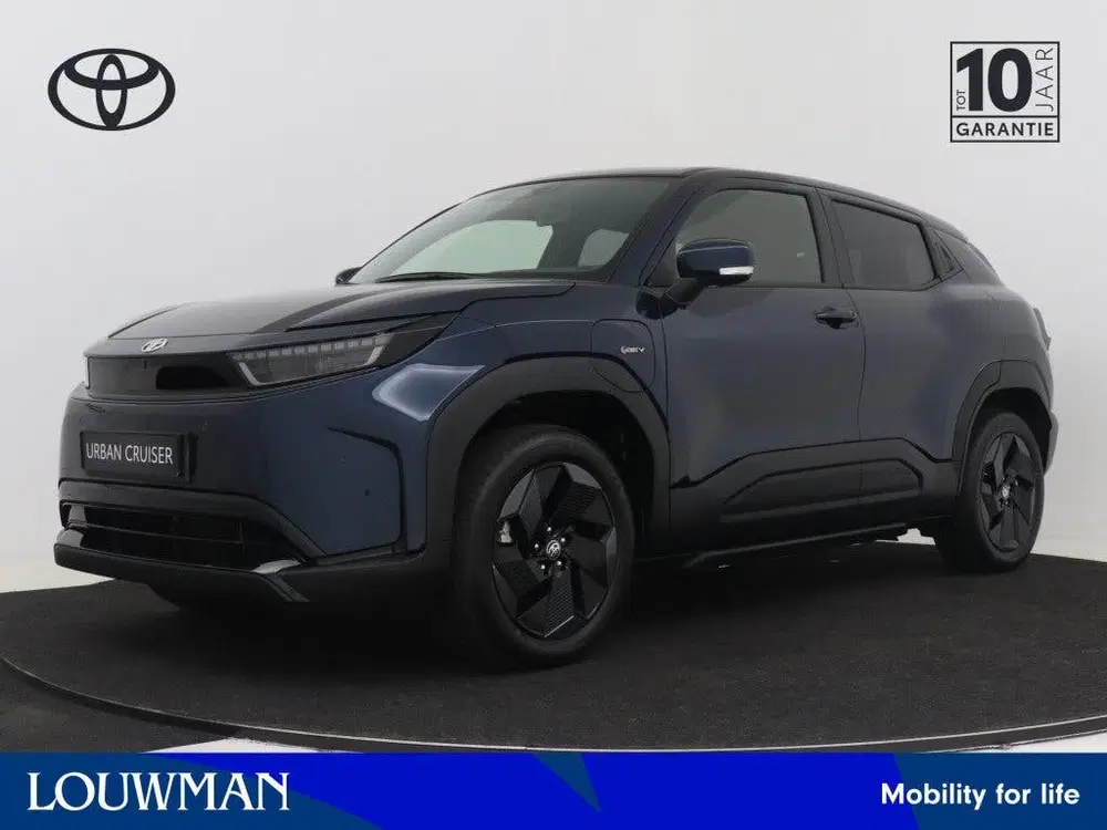 Toyota Urban Cruiser Dynamic 61 kWh *DEMO* uit 2026