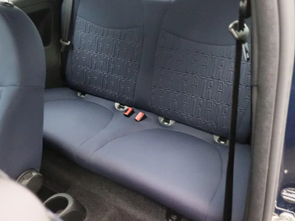 Fiat 500 1.0 Hybrid Club uit 2022, foto 13