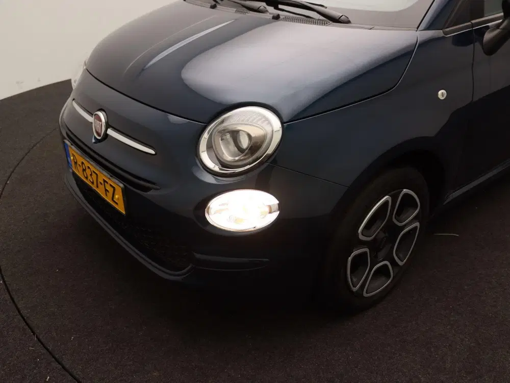Fiat 500 1.0 Hybrid Club uit 2022, foto 15