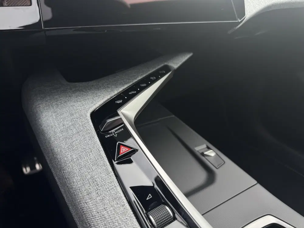 Peugeot 5008 1.2 Hybrid 145 GT 7p uit 2025, foto 11