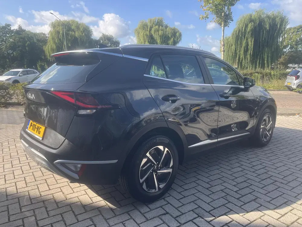Kia Sportage 1.6 T-GDi MHEV DynamicLine Nav uit 2022, foto 2