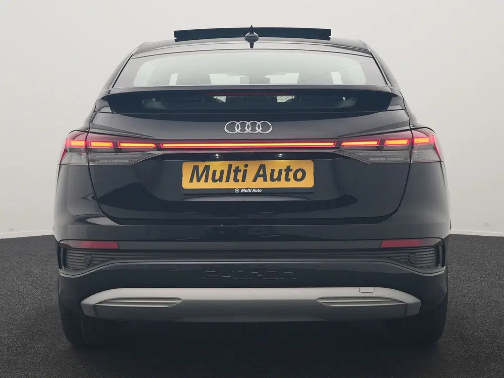 Audi Q4 e-tron 40 S edition 77 kWh 204pk Dealer O. uit 2023, foto 8
