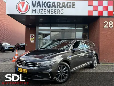 Volkswagen Passat 1.4 TSI PHEV GTE Business 94 uit 2022
