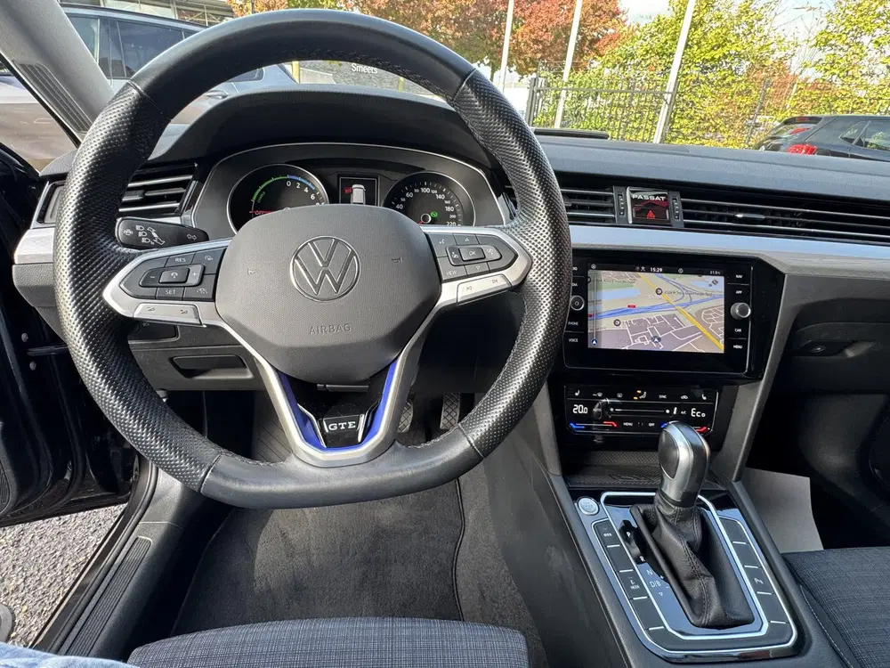 Volkswagen Passat 1.4 TSI PHEV GTE Business 94 uit 2022, foto 15