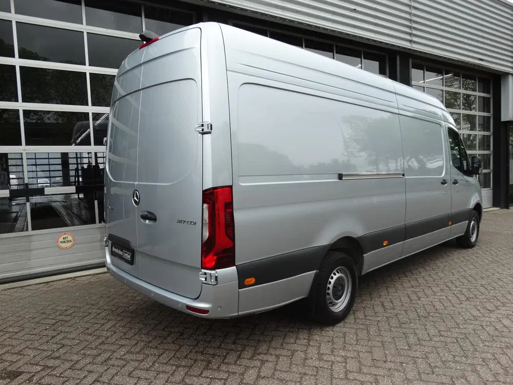 Mercedes-Benz Sprinter 317 1.9 CDI L3 Pro uit 2024, foto 2