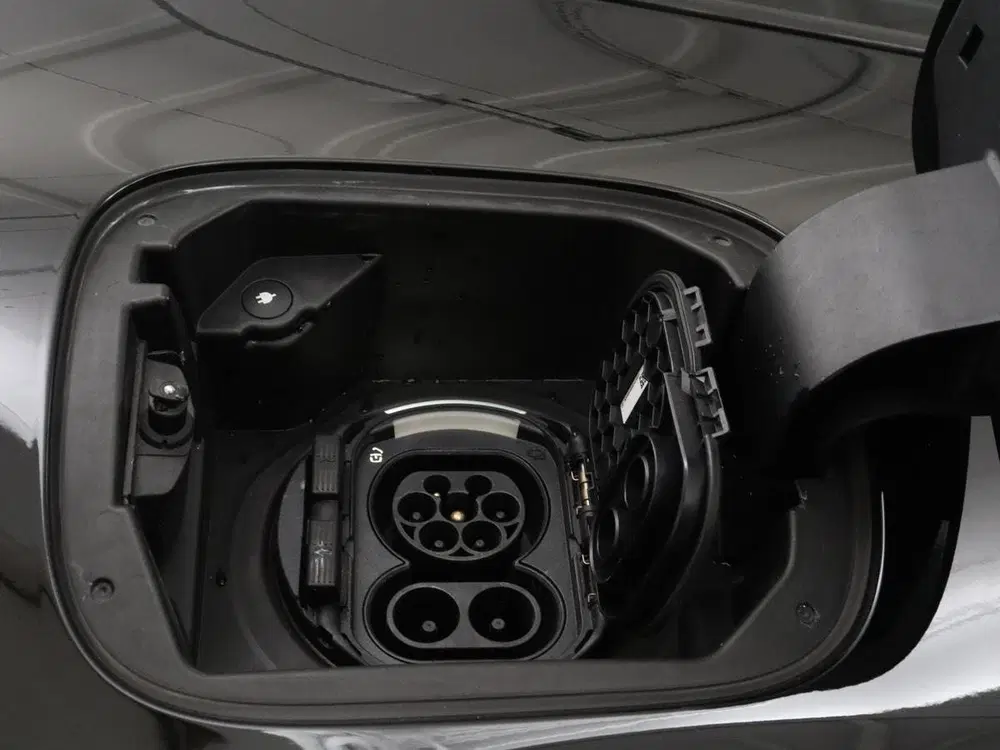 Mercedes-Benz EQA 250 Business Solution Luxury 67 kWh uit 2021, foto 15