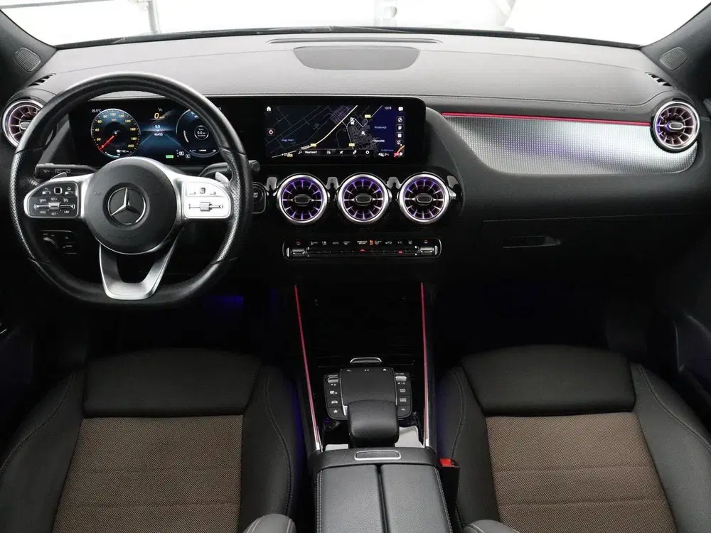 Mercedes-Benz EQA 250 Business Solution Luxury 67 kWh uit 2021, foto 3