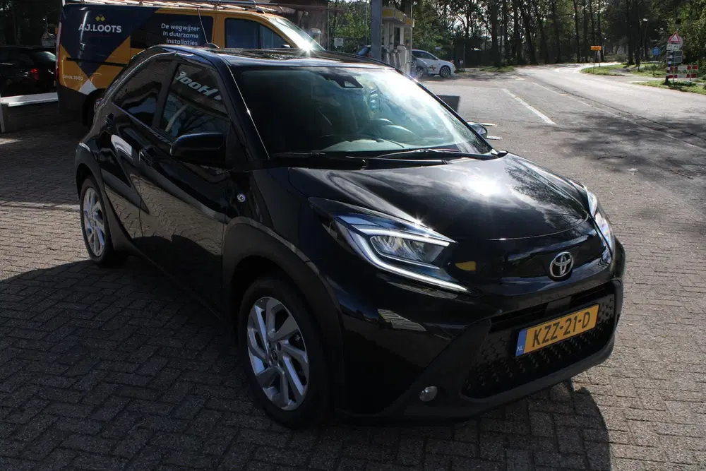Toyota Aygo X 1.0 Carplay uit 2023, foto 2