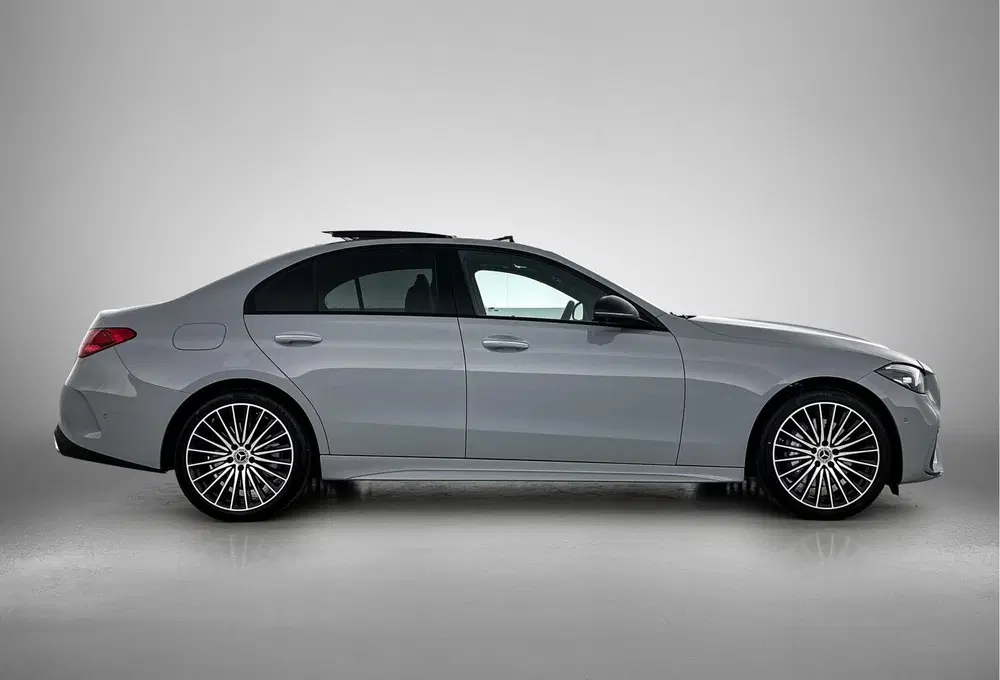 Mercedes-Benz C-Klasse 300 e 140 Years Edition uit 2026, foto 14