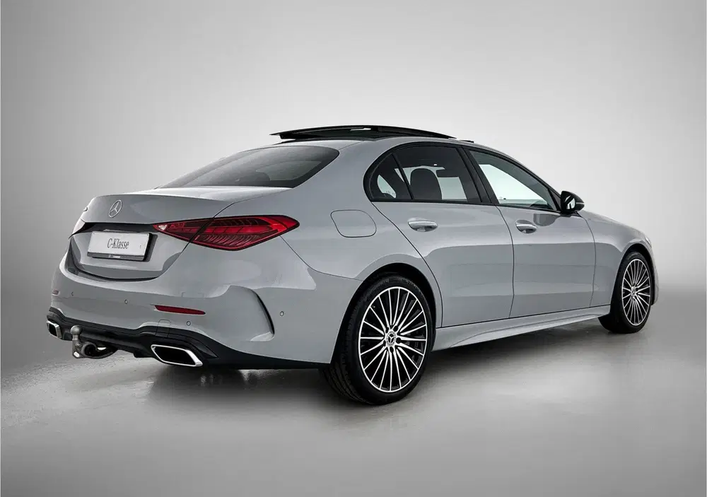Mercedes-Benz C-Klasse 300 e 140 Years Edition uit 2026, foto 2