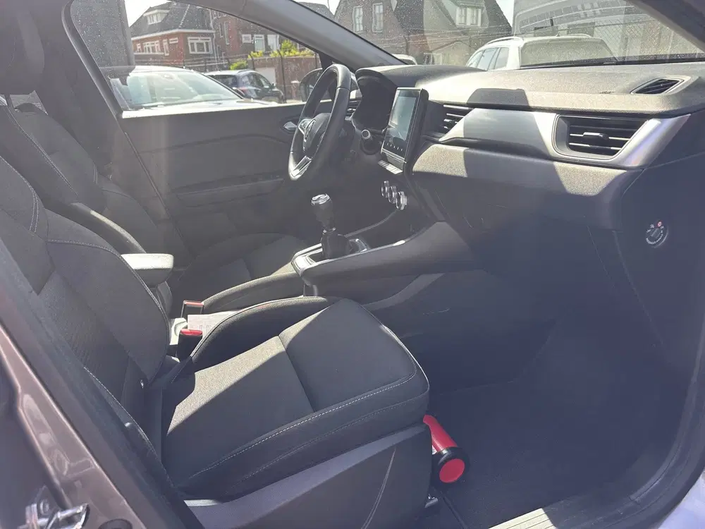 Renault Captur 1.0 TCe uit 2021, foto 12