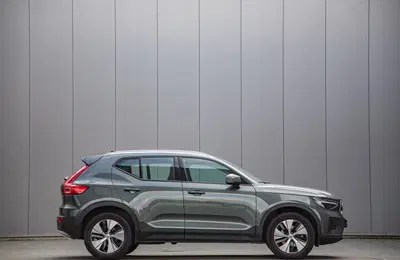 Volvo XC40 2.0 B3 Core MY2026 uit 2025