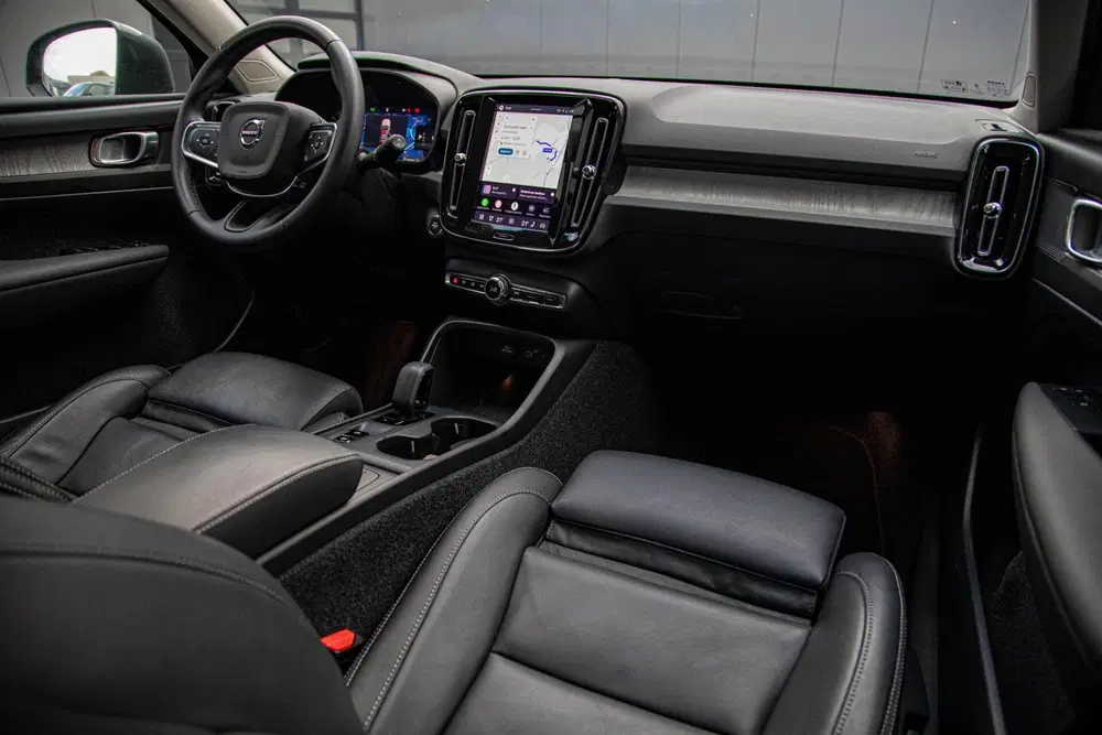 Volvo XC40 2.0 B3 Core MY2026 uit 2025, foto 8