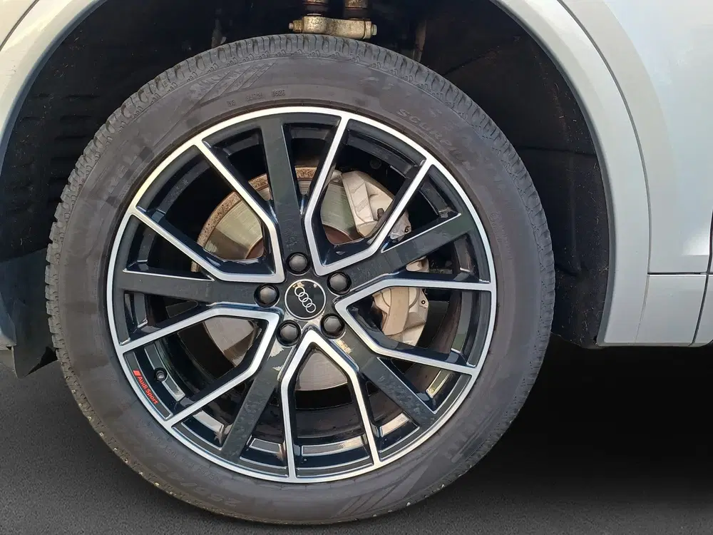 Audi Q5 40 TFSI S edition uit 2023, foto 10