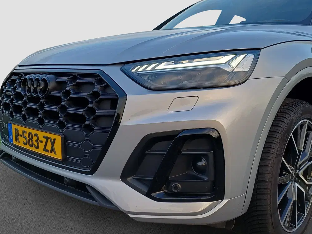 Audi Q5 40 TFSI S edition uit 2023, foto 9