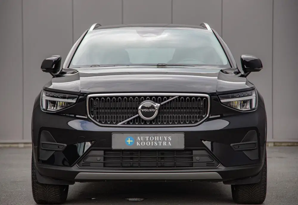 Volvo XC40 2.0 B3 Core MY2026 uit 2025, foto 4