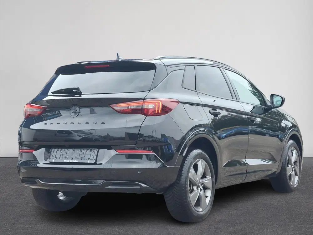 Opel Grandland 1.2 Turbo GS uit 2024, foto 2