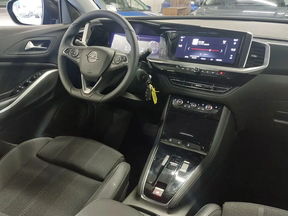 Opel Grandland 1.2 Turbo GS uit 2024, foto 3