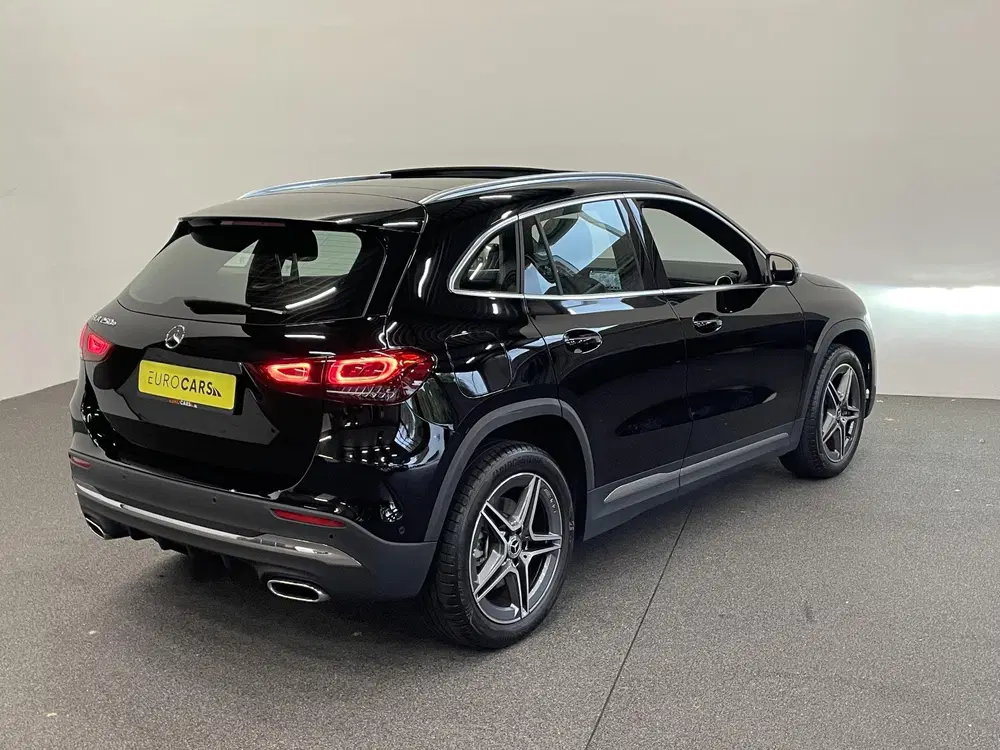 Mercedes-Benz GLA 250 e AMG Line PHEV Automaat Panora uit 2022, foto 6